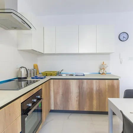 Brand New 3 Bdr 2 Bth H12 Apartament St. Paul's Bay