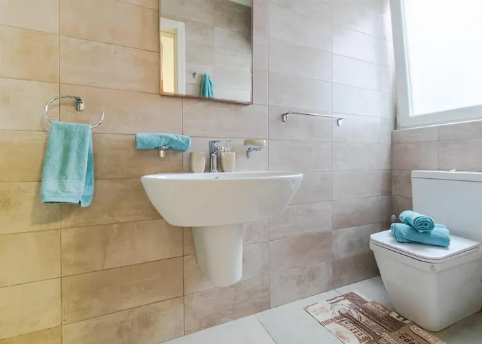 Brand New 3 Bdr 2 Bth H12 Daire